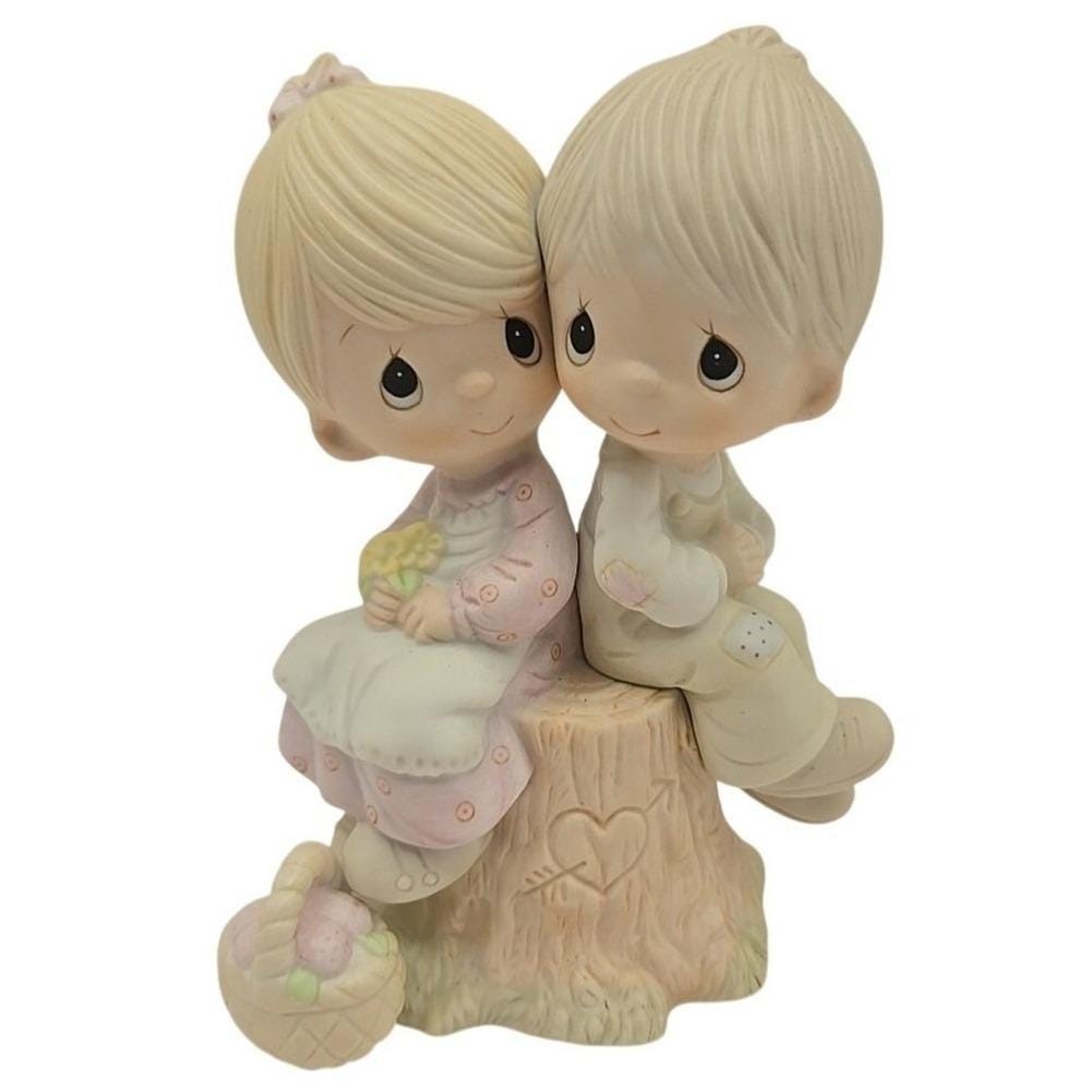 Precious Moments Porcelain Figurine 1978 "Love One Another" E-1376 Vintage